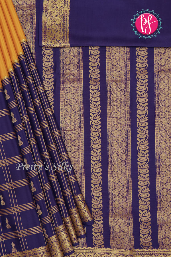 Pure Mysore Crepe Silk Saree WITH JUMKA MOFFITS