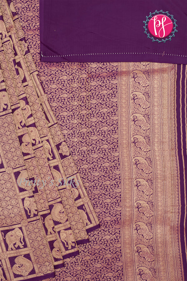 Pure Mysore Crepe Silk Saree- BORDERLESS Brocade Design