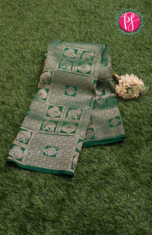 Pure Mysore Crepe Silk Saree- BORDERLESS Brocade Design