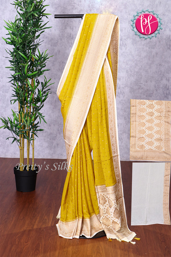 Semi Banarasi Crepe Silk Saree with Wrinkle Fabric-PF83378