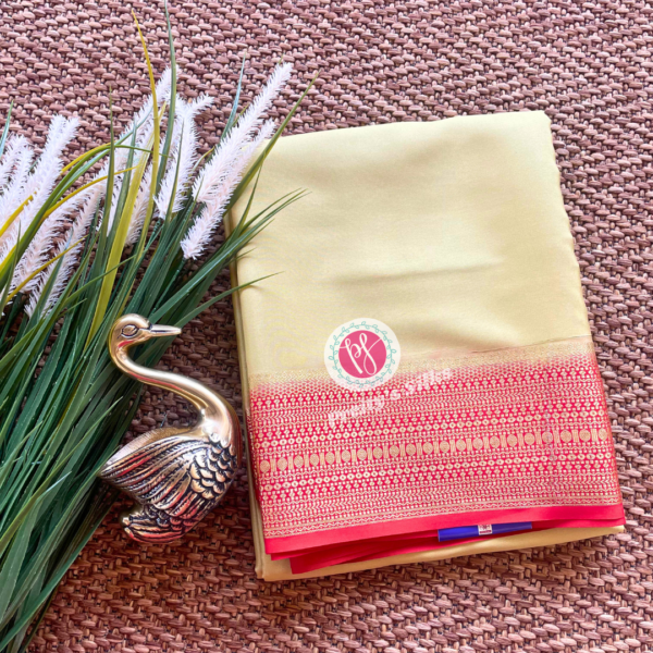 Pure Mysore crepe silk- Beige with red- PY68075